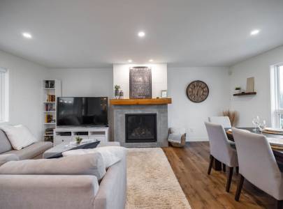 Living Room - South Langley - Home Renovation